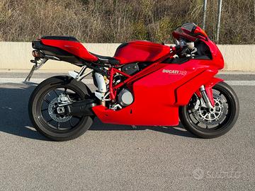 DUCATI 749 testastretta
