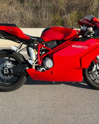 DUCATI 749 testastretta