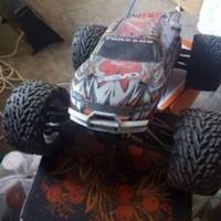 Disponibile macchina Revo a benzina x veri amanti