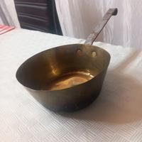 Antica Casseruola in Ottone Martellato a Mano - XI