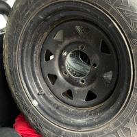 Cerchi Gomme e Distanziali per Suzuki Jimny