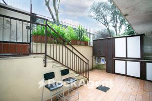 MONOLOCALE FINEMENTE RISTRUTTURATO CON SPAZI ESTER