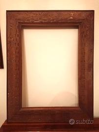 Vecchia cornice in legno