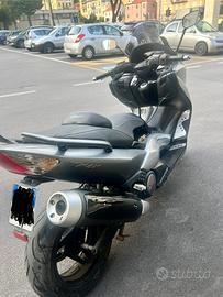 T MAX 500 cc