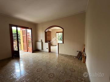 3 LOCALI A SANT'ARPINO