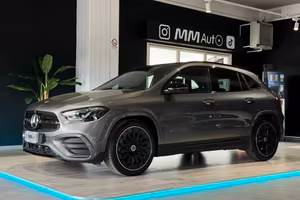 Mercedes-benz GLA 200 d Premium AMG Night Edition