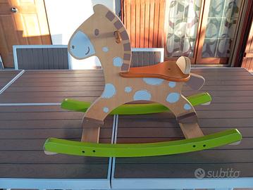 cavallino di legno per bambini 
