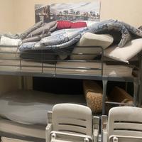 Letti a castello in ferro con materassi