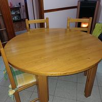 Cucina in rovere massello come nuova