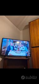 televisore Hitachi 