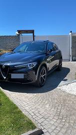 Alfa romeo stelvio Q4