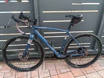 BICI GRAVEL TAGLIA M