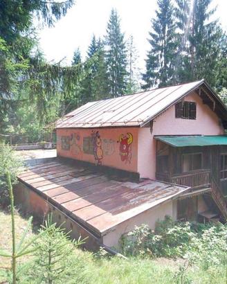Attività / Licenza di 88 m² con 2 locali a Auronzo