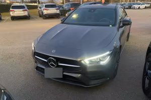 mercedes CLA 200D night -  AMG line