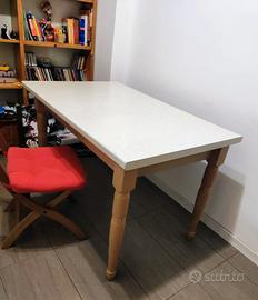 Tavolo allungabile - Legno d'acero e laminato