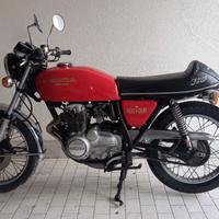 Honda cb 400 four 1975