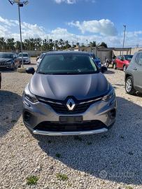 Renault Captur TCe 90 CV Techno compresa di passag