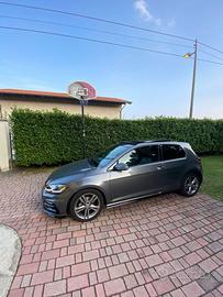 Golf R line 