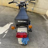 Suzuki RV 90 - 1982