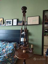 Lampadario antico in legno intagliato inizio 900