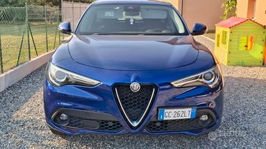 Alfa Romeo Stelvio 2021