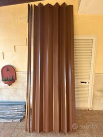 Porta a soffietto in plastica