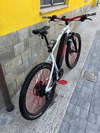 Rockrider est 100