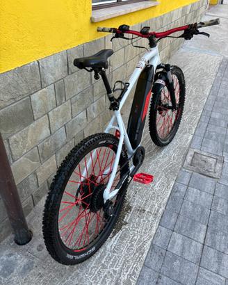 Rockrider est 100