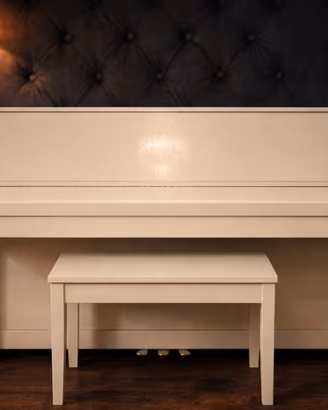 Pianoforte Verticale KAWAI Bianco Lucido -1977