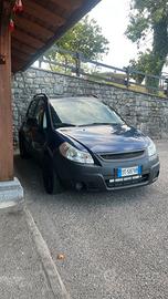 Fiat sedici 4x4  1.9 neopatentati
