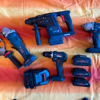 Kit Bosch professional 4 pezzi 3 batterie 1 carica