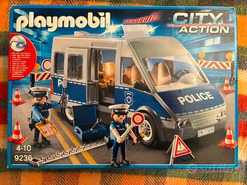 Playmobil 9236: Furgone della Polizia