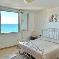 Casa vacanza fronte mare 10m Lung.re 181. 2 Avola