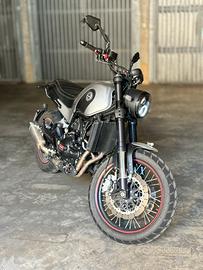 Benelli Leoncino 500 trail