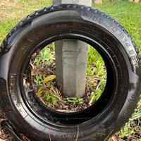 Gomme  165/70 R14