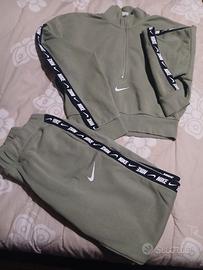Tuta da donna Nike originale