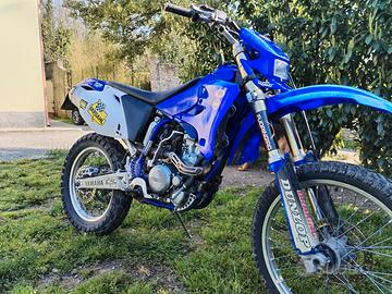 Yamaha WR 250 F enduro targata 