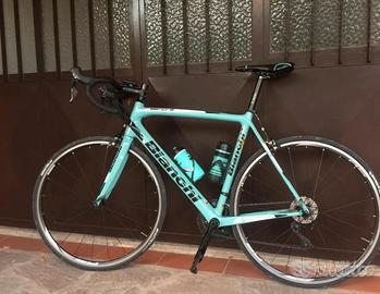 Bianchi Sempre pro Ultegra full carbon