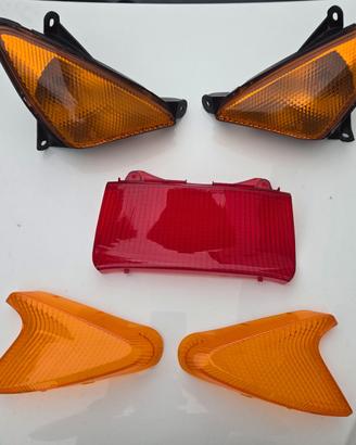 Frecce e faro posteriore t-max