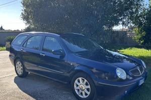 Lancia Lybra 1.9