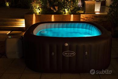 Idromassaggio gonfiabile Lay-Z-Spa Maldives HydroJ