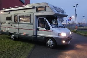 Arca470 7 posti letto con clima in cabina