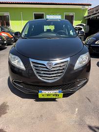 Lancia Ypsilon 1.2 69 CV 5 porte Platinum 130.000 