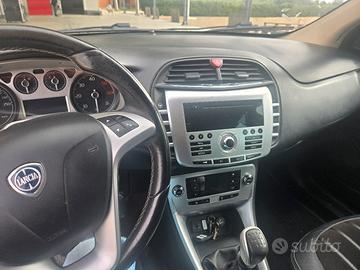 lancia delta 1600 120 cv del 2012