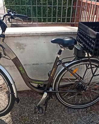 BICICLETTA ELETTRICA