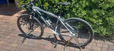 MTB SPECIALIZED