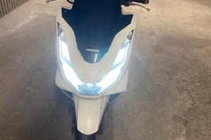 Honda pcx 125 - 2023