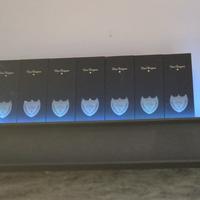 Scatole vuote dom perignon