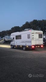 Camper granduca  mansardato 2.5 td