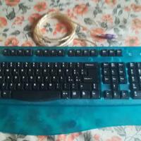 Tastiera PC ergonomica